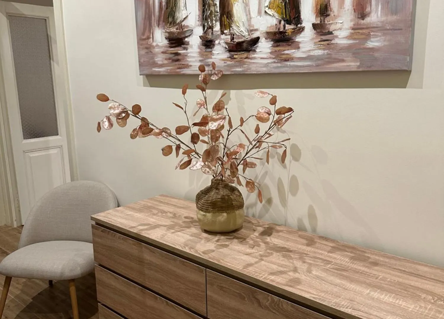 Home Away From Home Apartment- City Center 0*, Pula